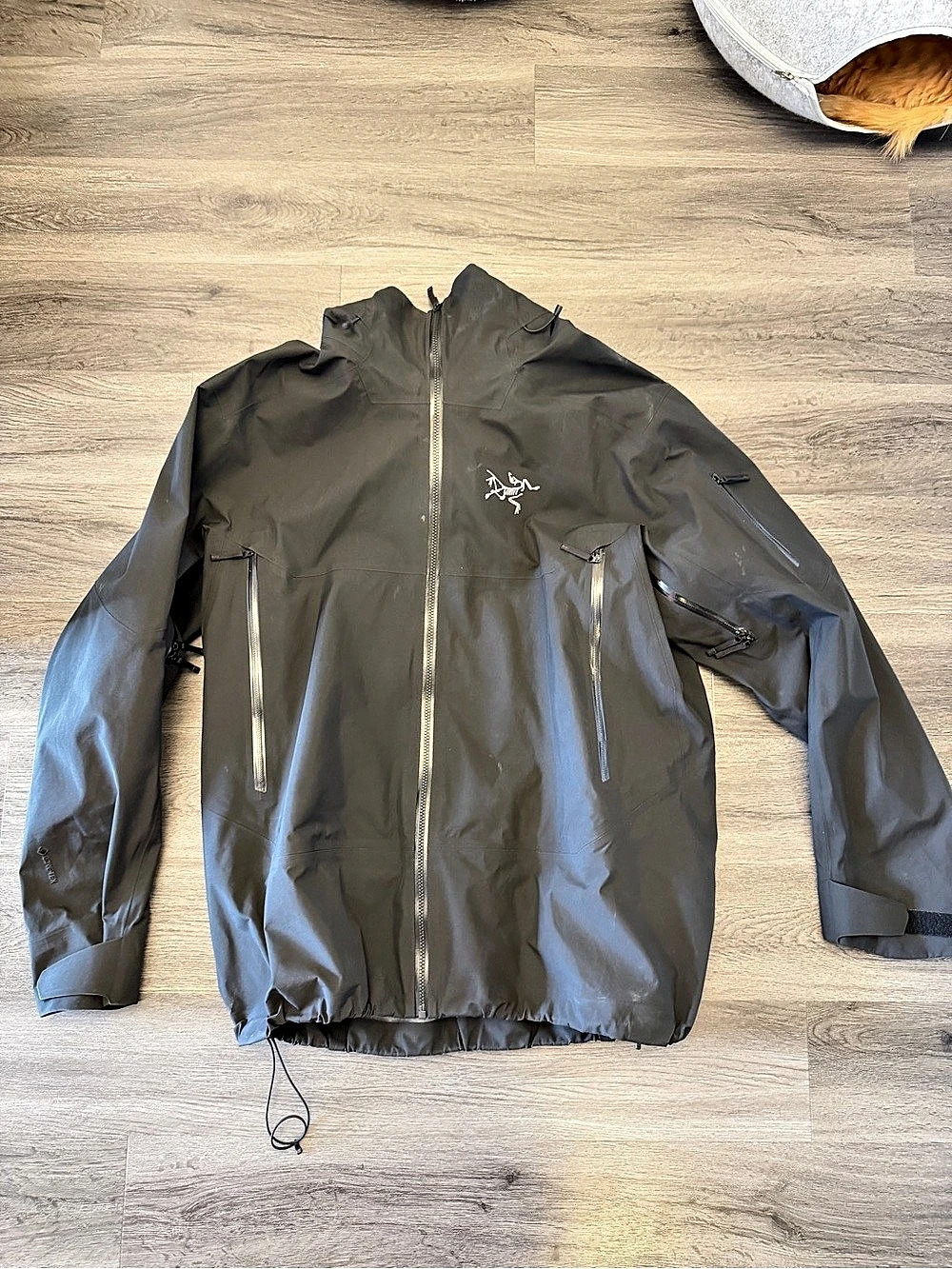 Arc'teryx Beta LT Jacket Men's Black Rain Jacket XL/TG